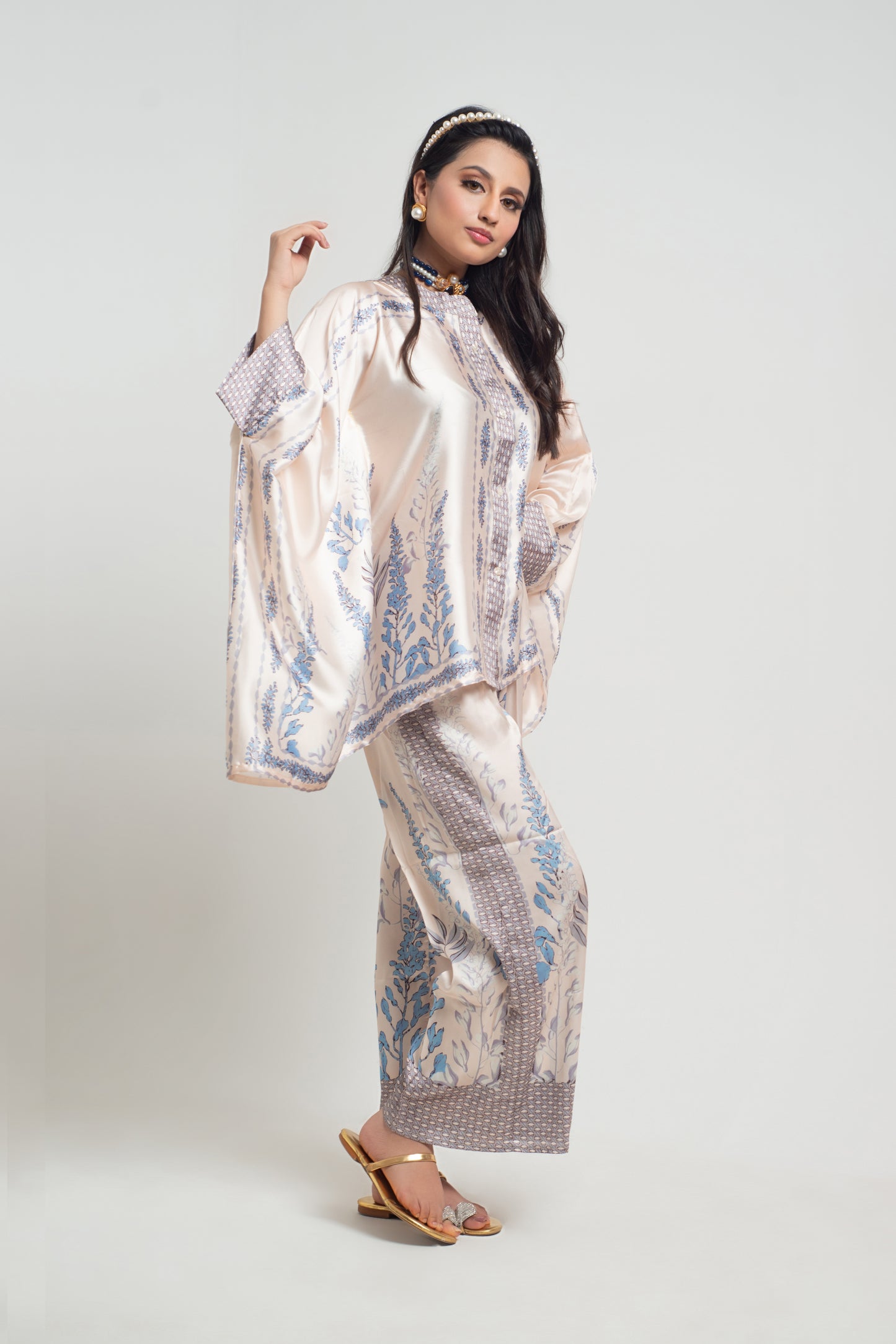 WHITE BLUE BLOSSOM CO-ORD SET