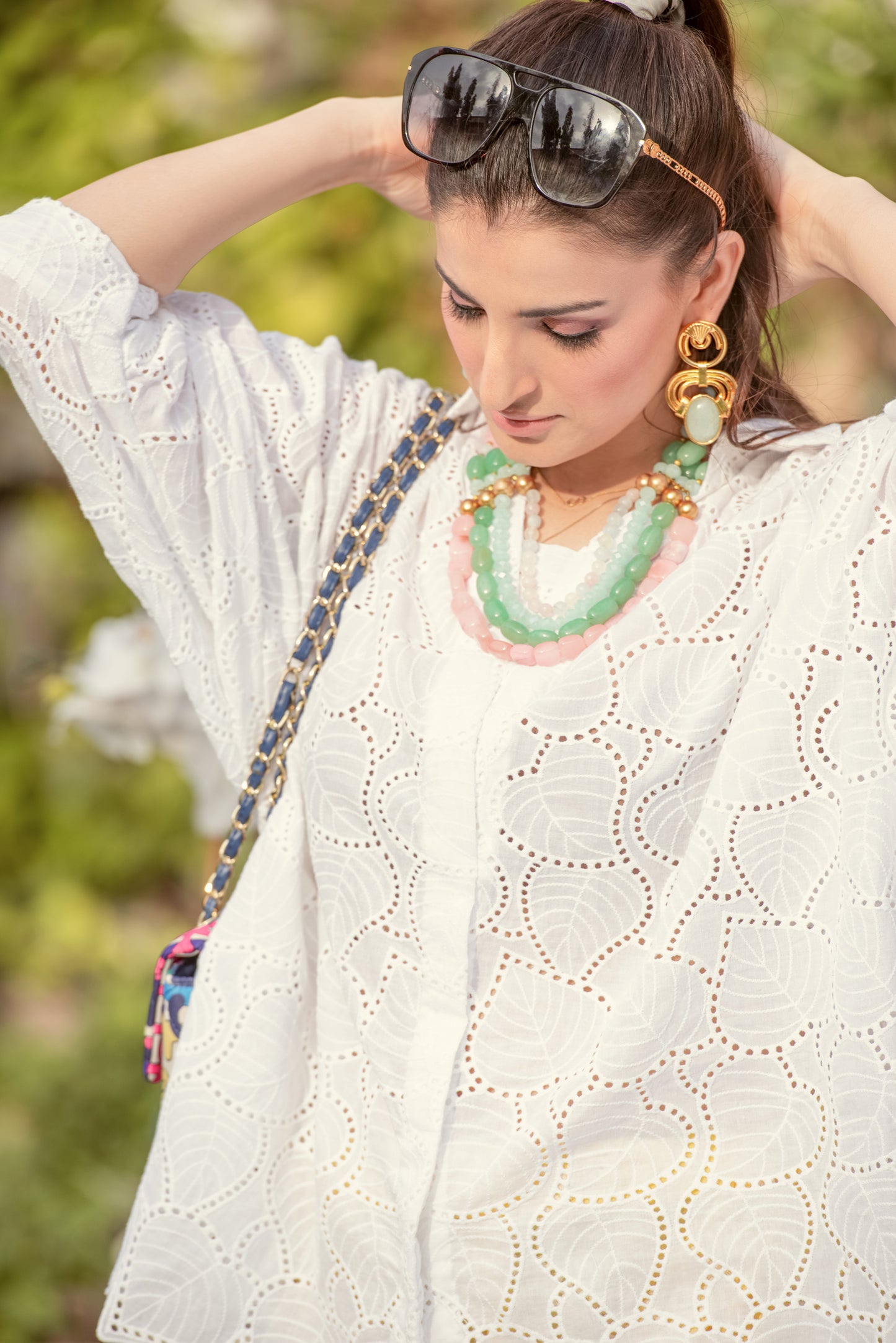 SOLID CONTRAST LAWN CHIKANKARI BLM-03